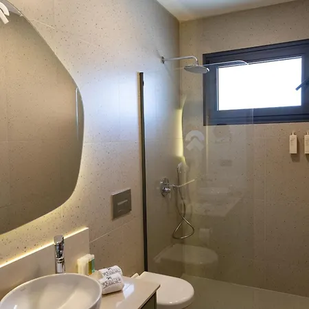 Otel Wesuites